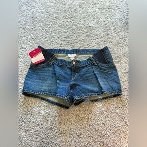 Isabel Maternity by Ingrid & Isabel Blue Jean Shorts